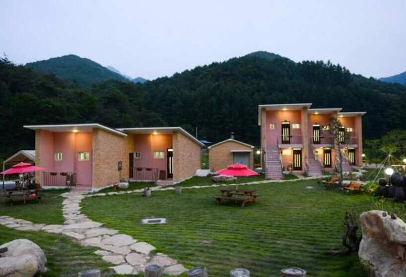 Chungju Dalduru Pension