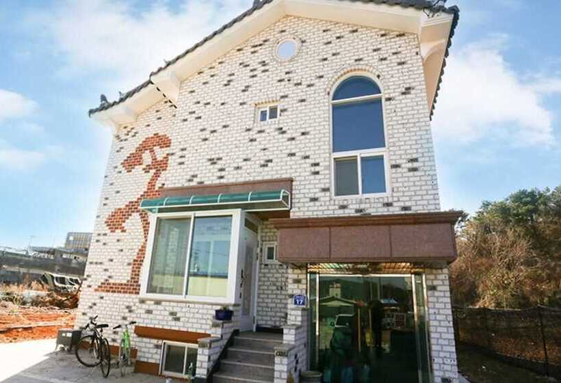 Daebudo Hyu Pension