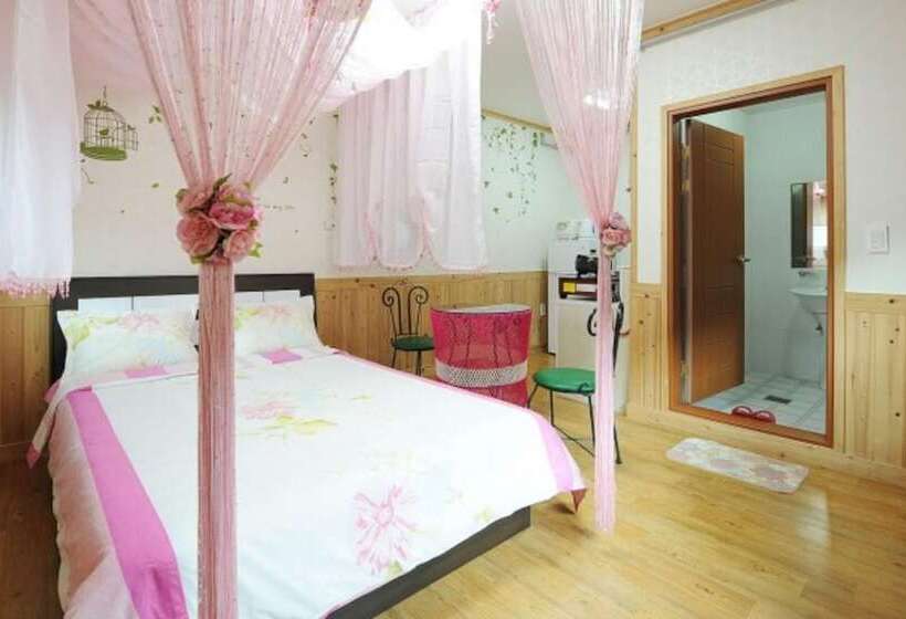 Damyang Clover Pension