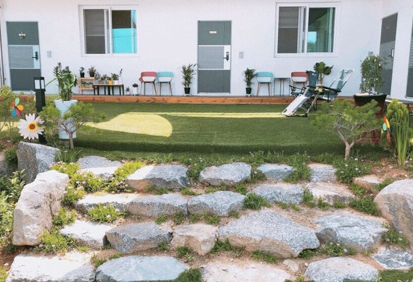 Damyang Sonamu Pension