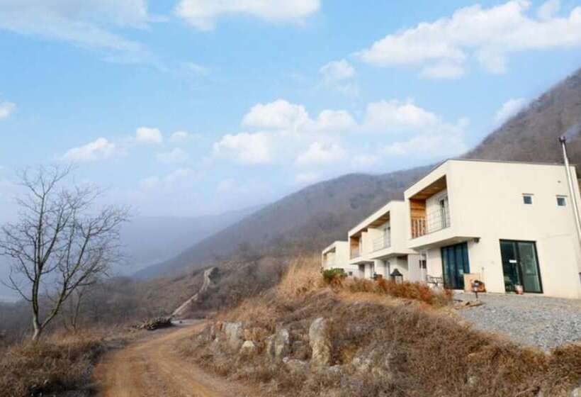 Danyang Avichae Pension