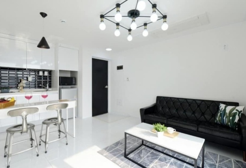 Danyang Avichae Pension