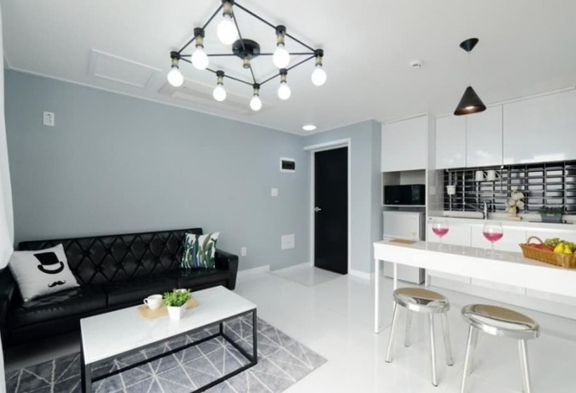 Danyang Avichae Pension