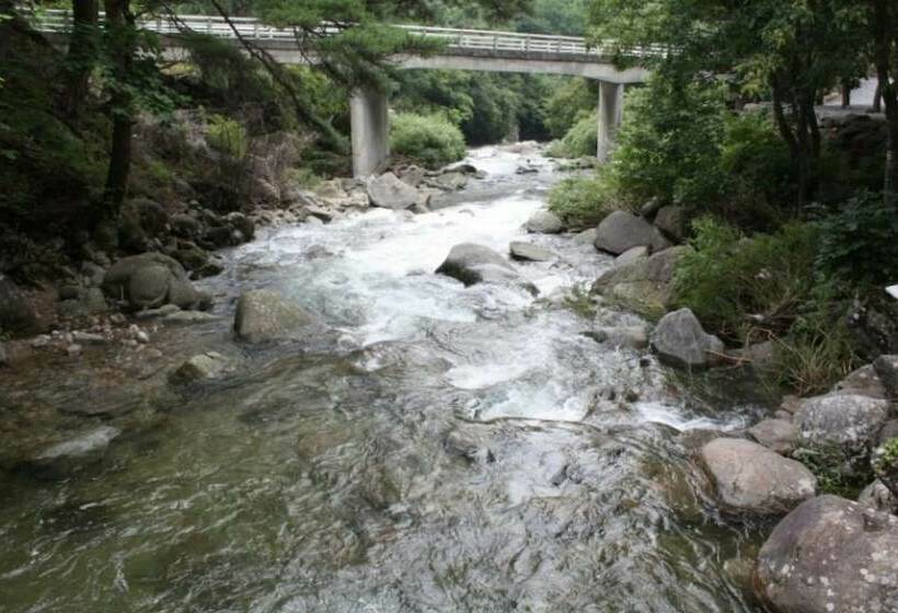 Danyang Blue Pension