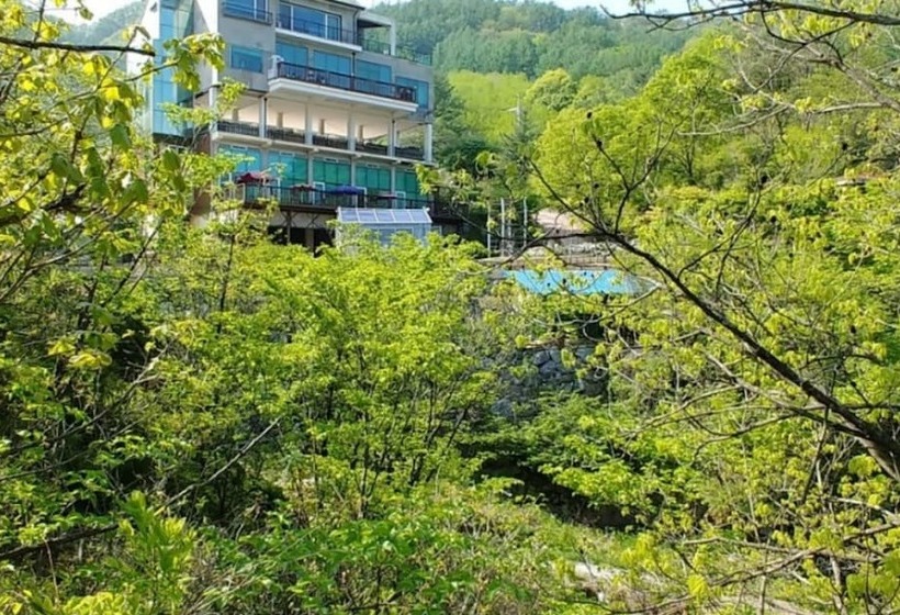 Danyang Dalbityang Pension