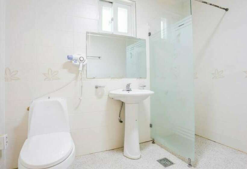 Danyang Kkottteuran Pension