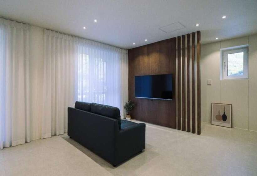 Danyang Ondal Stay Pension