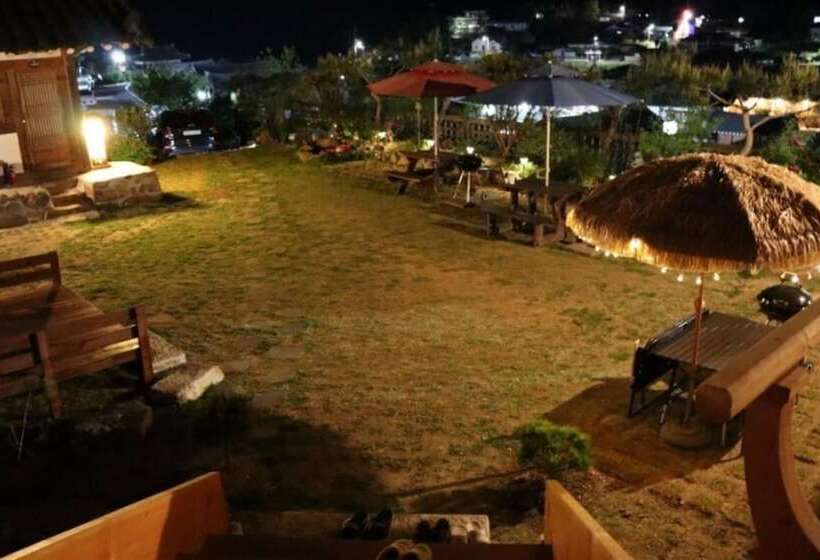 Danyang Danyangjeong Hanok Pension