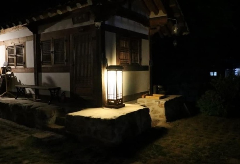Danyang Danyangjeong Hanok Pension