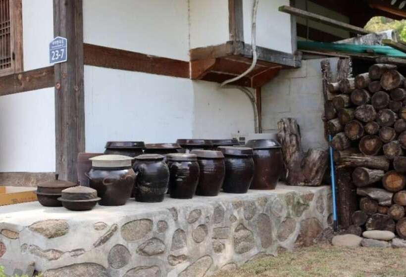 Danyang Danyangjeong Hanok Pension