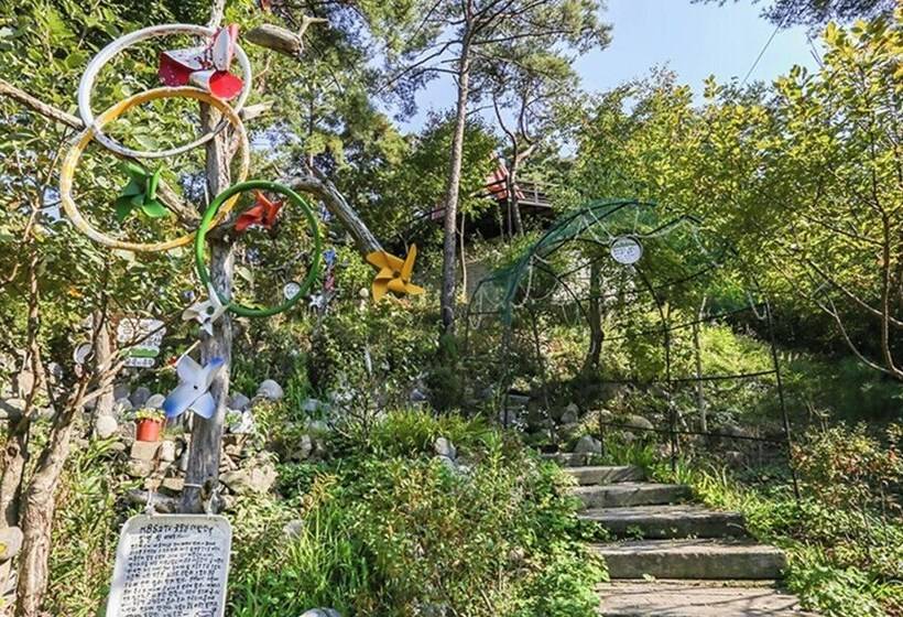 Danyang Supsogui Hyusik Pension