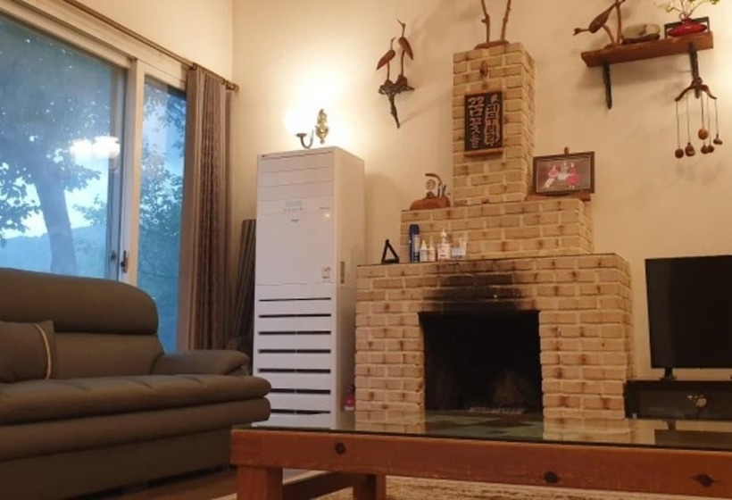 Danyang Supsogui Hyusik Pension