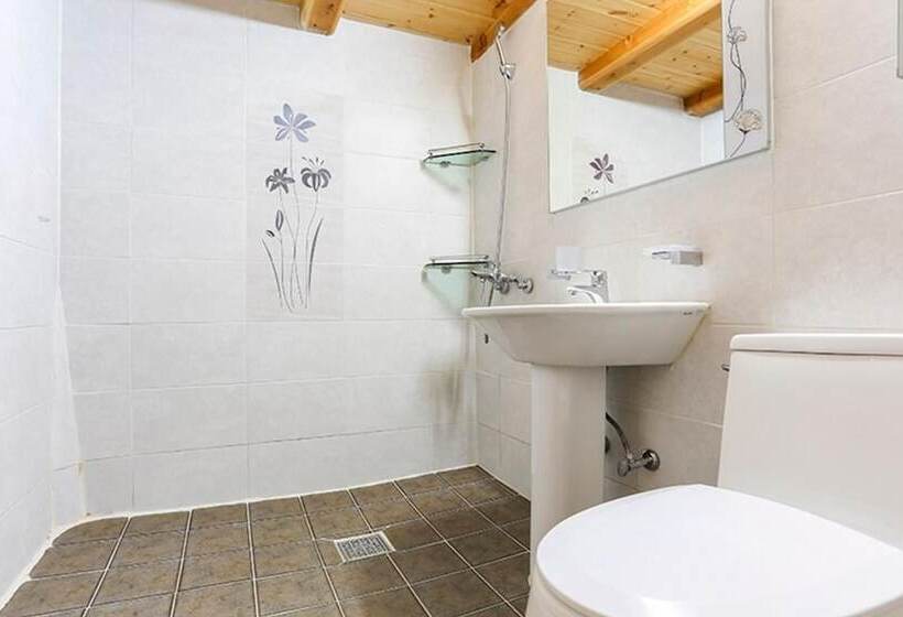 Danyang Woosanjeongsa Hanok Pension