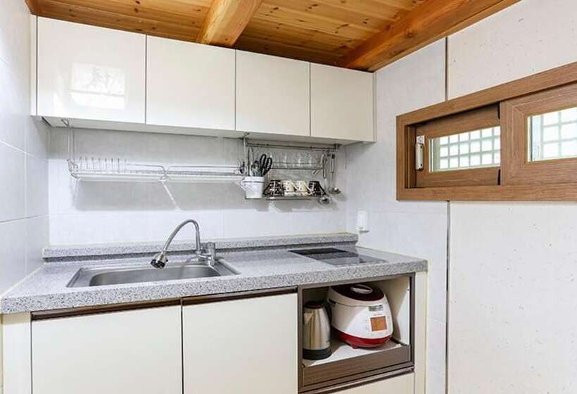 Danyang Woosanjeongsa Hanok Pension