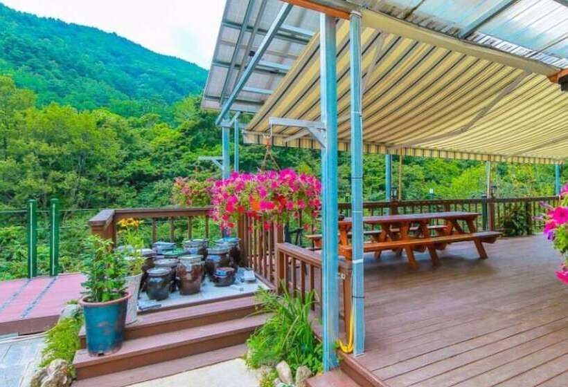 Yangyang Daol Pension