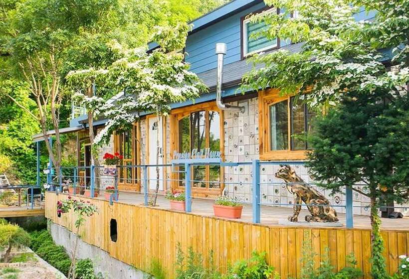 Gangneung Clay House Pension