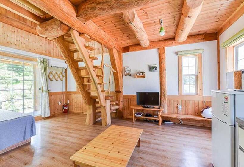 Gangneung Nuri Maru Pension