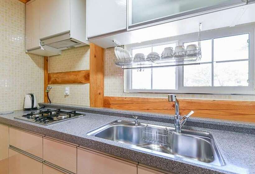 Gangneung Nuri Maru Pension