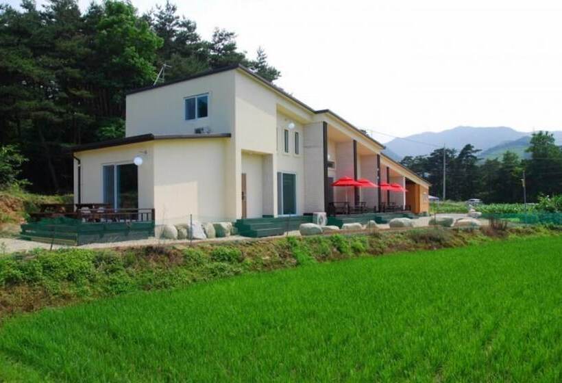 Gangneung Tyche House Pension