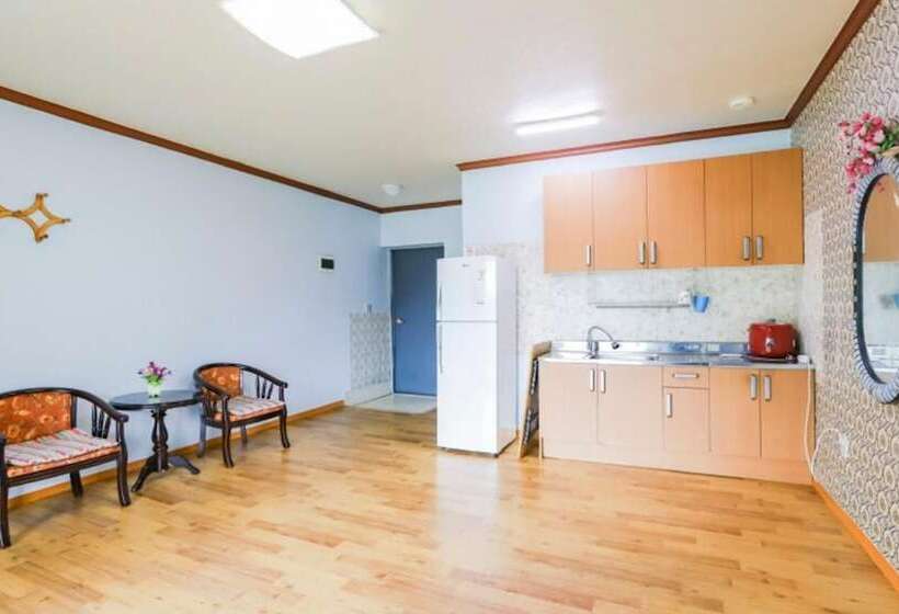 Gapyeong Chueok Mandeulgi Pension