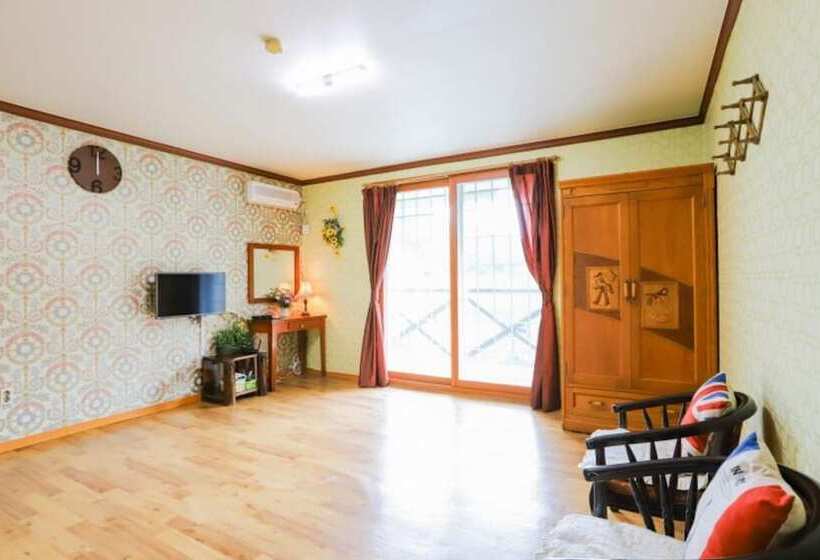 Gapyeong Chueok Mandeulgi Pension