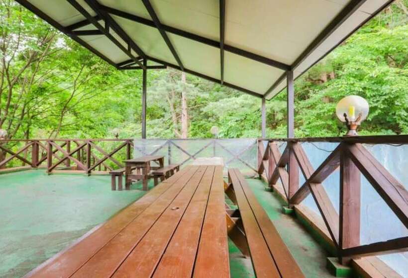 Gapyeong Chueok Mandeulgi Pension