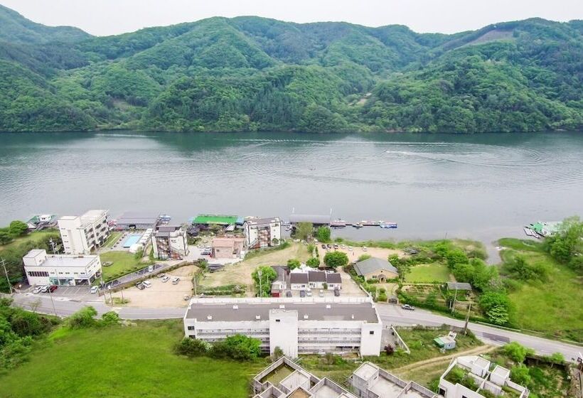 Gapyeong Club Fish Villas Pension