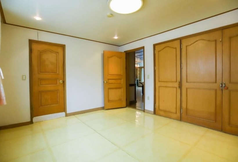 Gapyeong Dolmaru Pension
