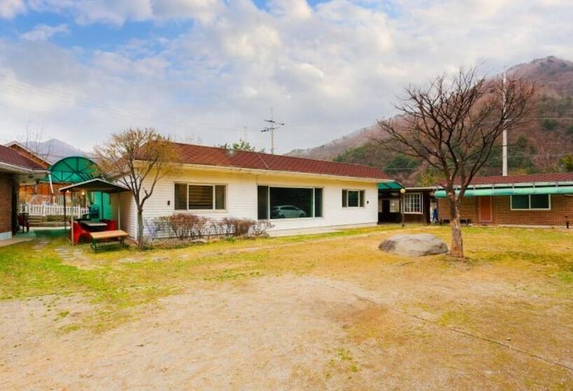Gapyeong Dolmaru Pension