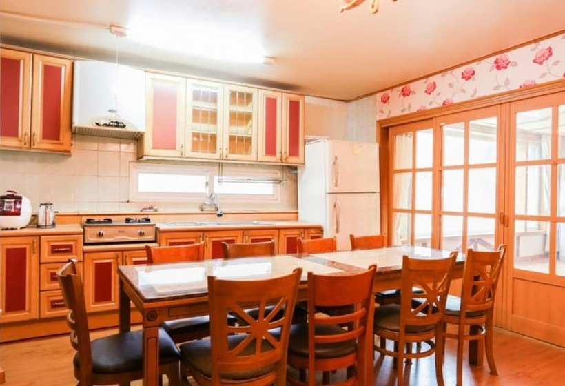 Gapyeong Dolmaru Pension