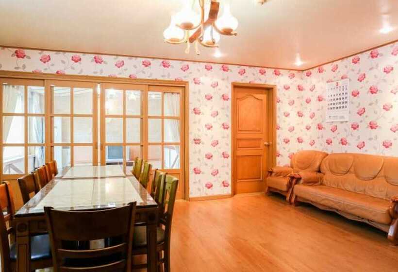 Gapyeong Dolmaru Pension