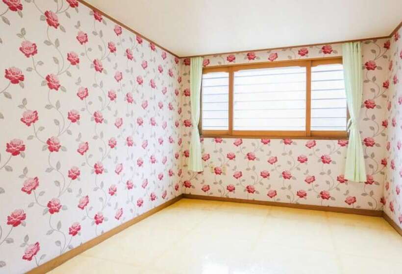 Gapyeong Dolmaru Pension