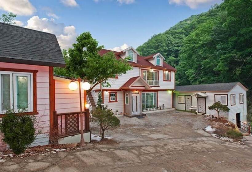 Gapyeong Eden Pension