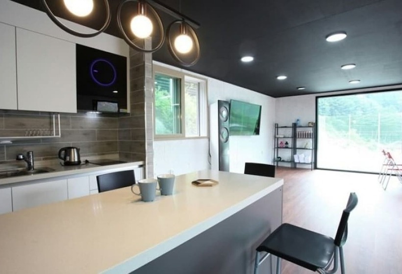 Gapyeong Gangsibong Mirinae Pension