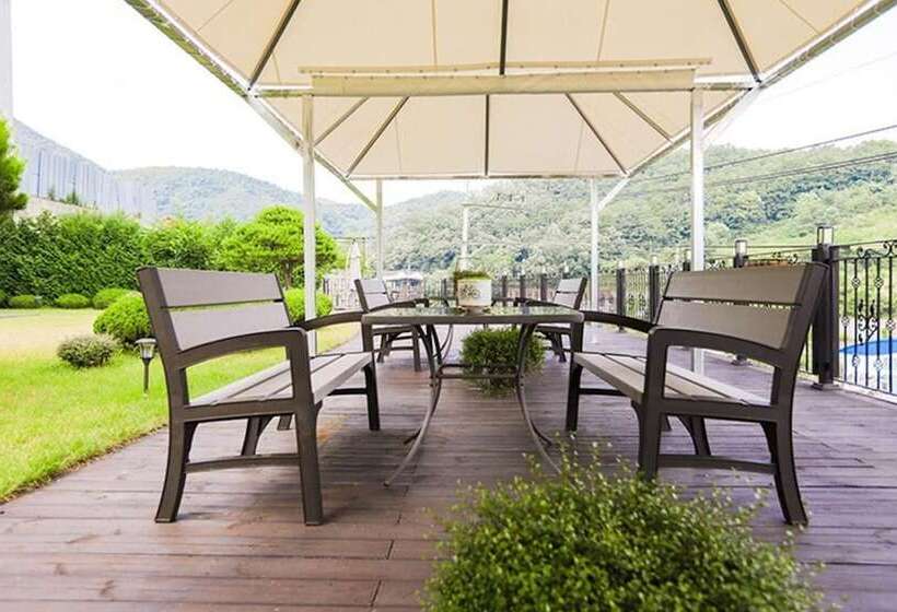 Gapyeong Lake Terrace Pension