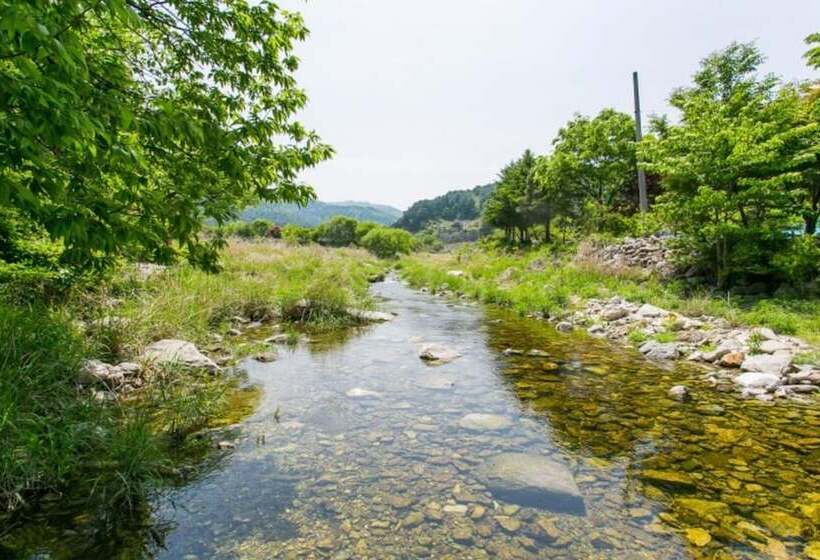 Gapyeong Min House Pension