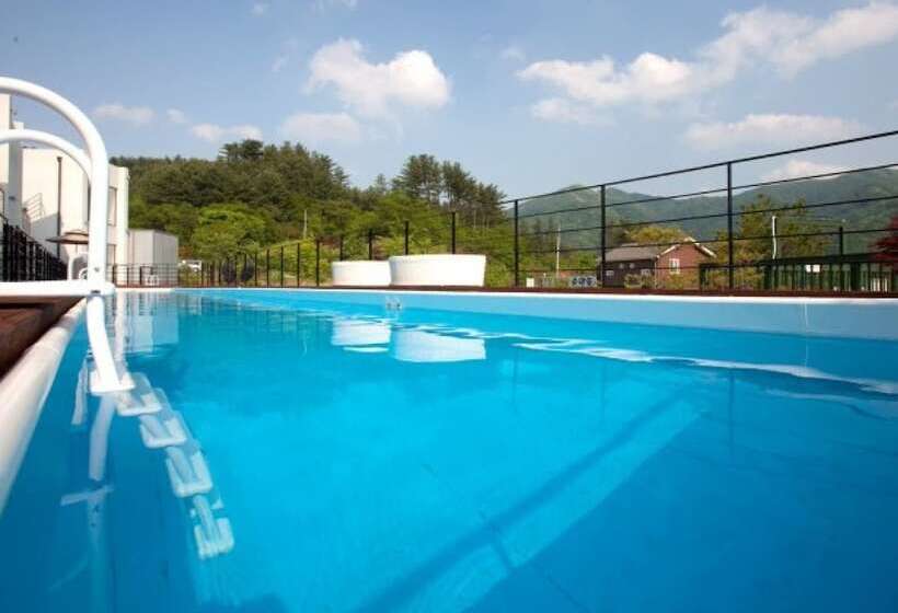 Gapyeong Moderno Pension