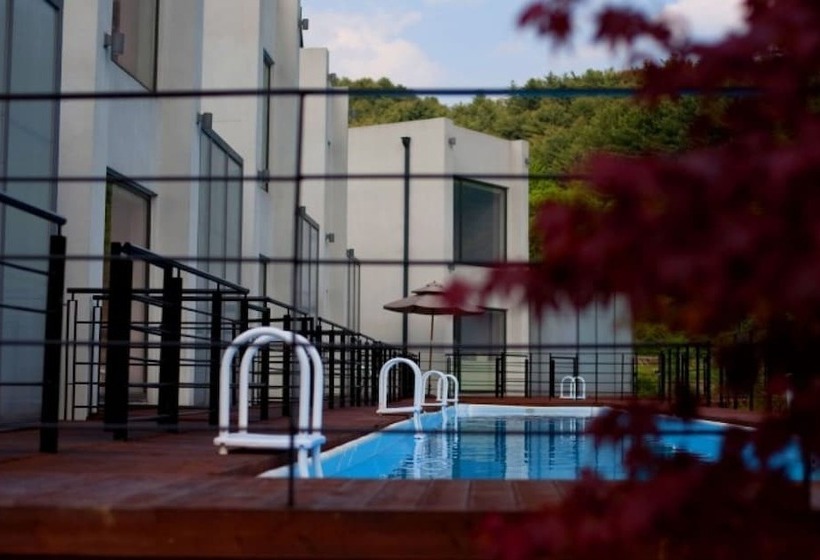 Gapyeong Moderno Pension