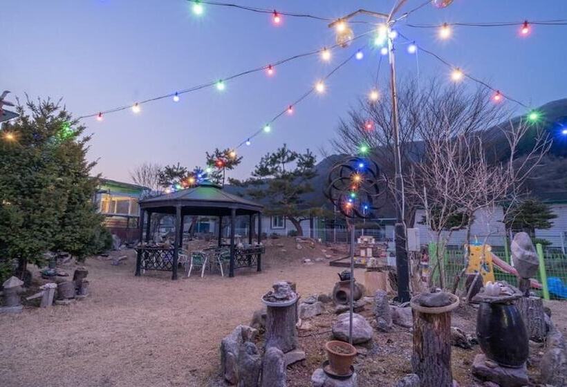 Gapyeong Myeongdongol Pension