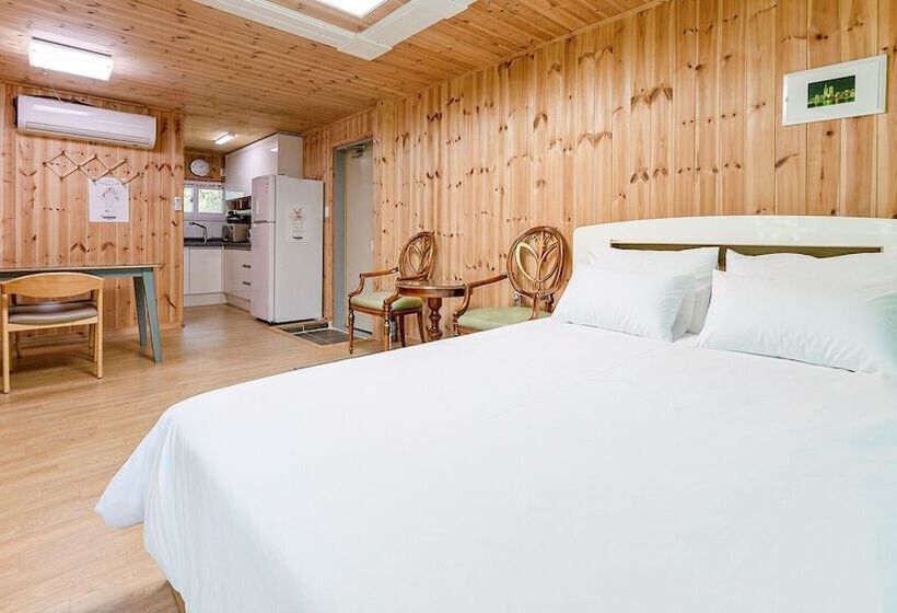 펜션 Gapyeong Myeonyeokgongbang Private Villa