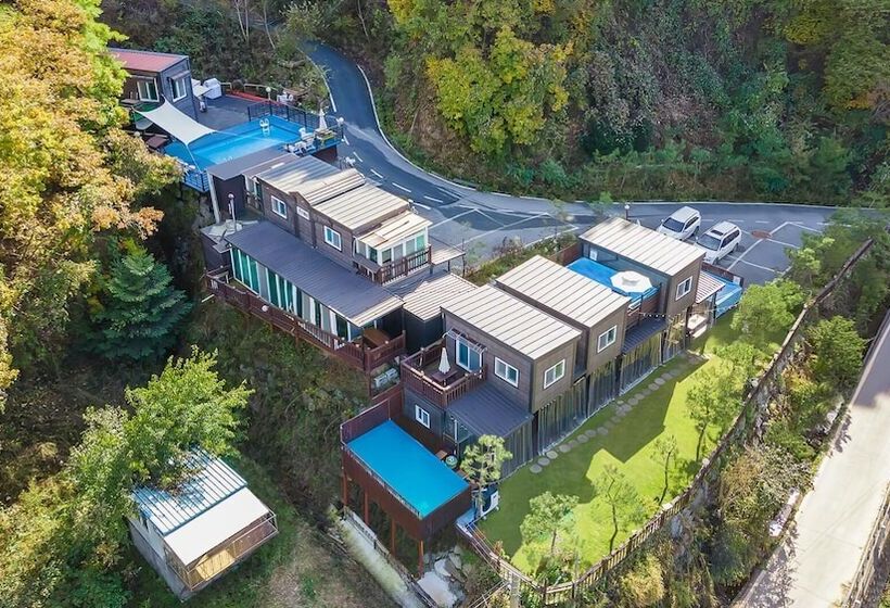 펜션 Gapyeong Myeonyeokgongbang Private Villa