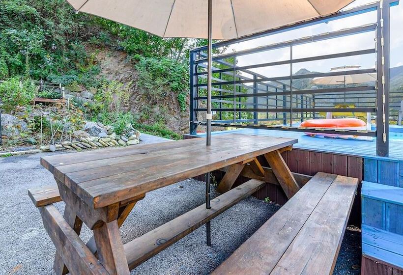 펜션 Gapyeong Myeonyeokgongbang Private Villa