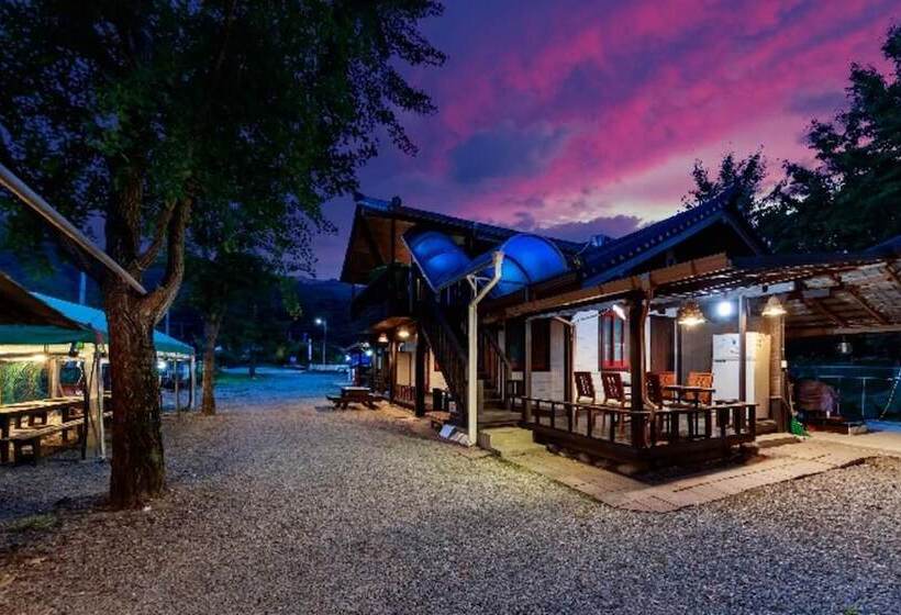 Gapyeong 5 Star Pension