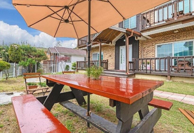 Gapyeong Peulrei38 Pension