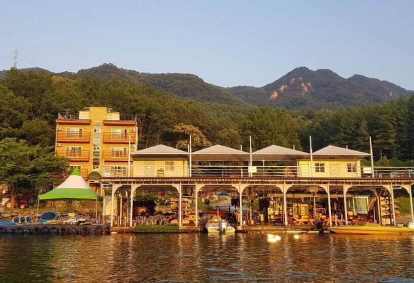 Gapyeong Sanwullo Water Leisure Pension