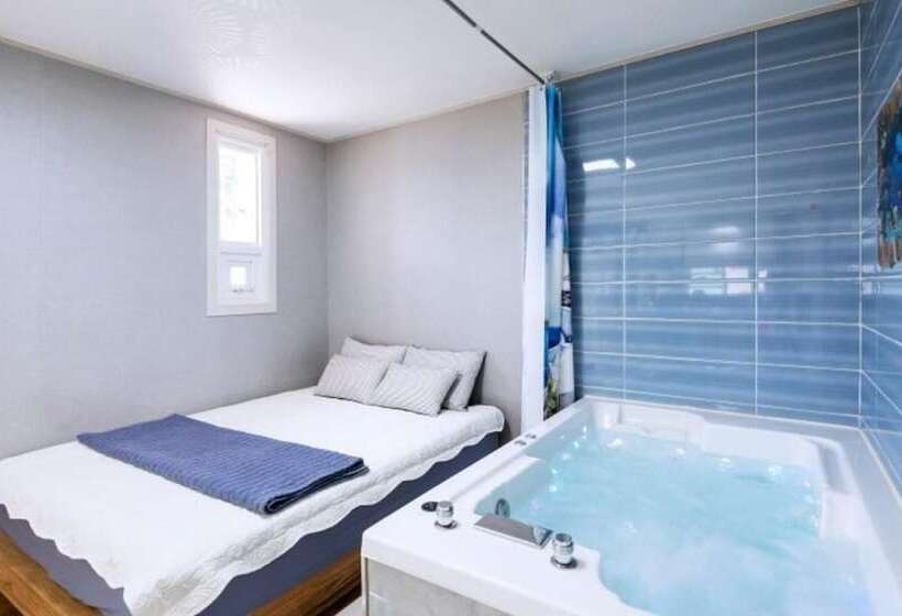 Spa Pension In The Forest Of Gapyeong