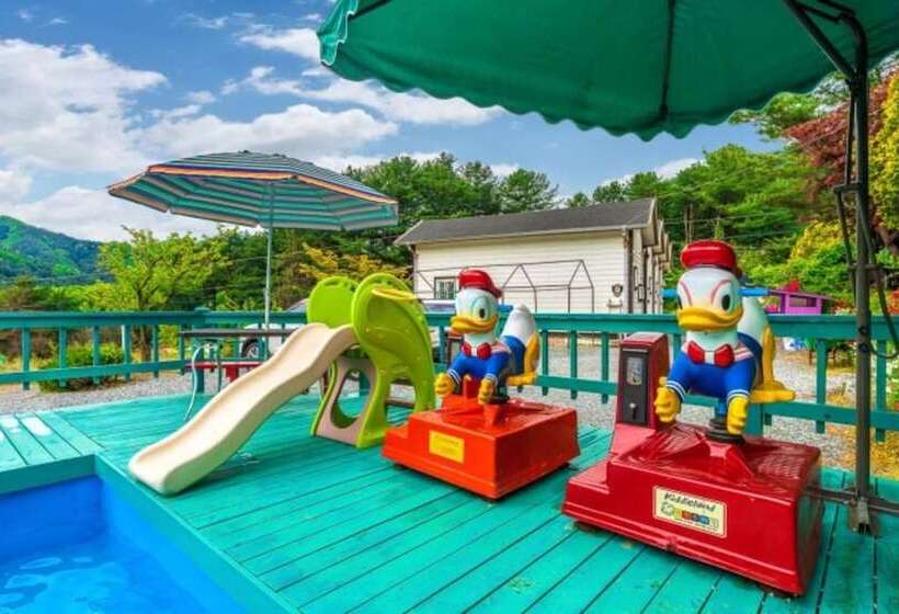 Gapyeong Terrace And Star Pension