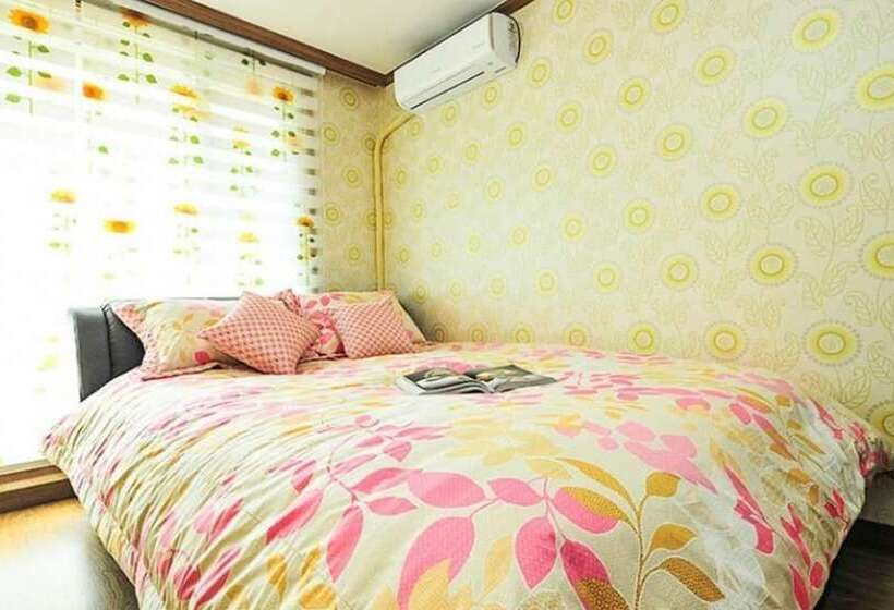 Gapyeong Woonak Four Seasons Pension