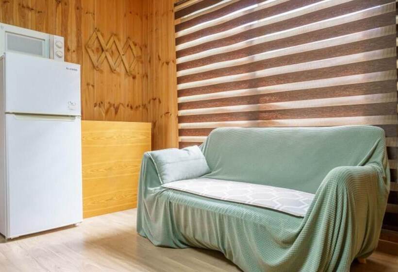 Gapyeong Yumyeong Mountain Pension