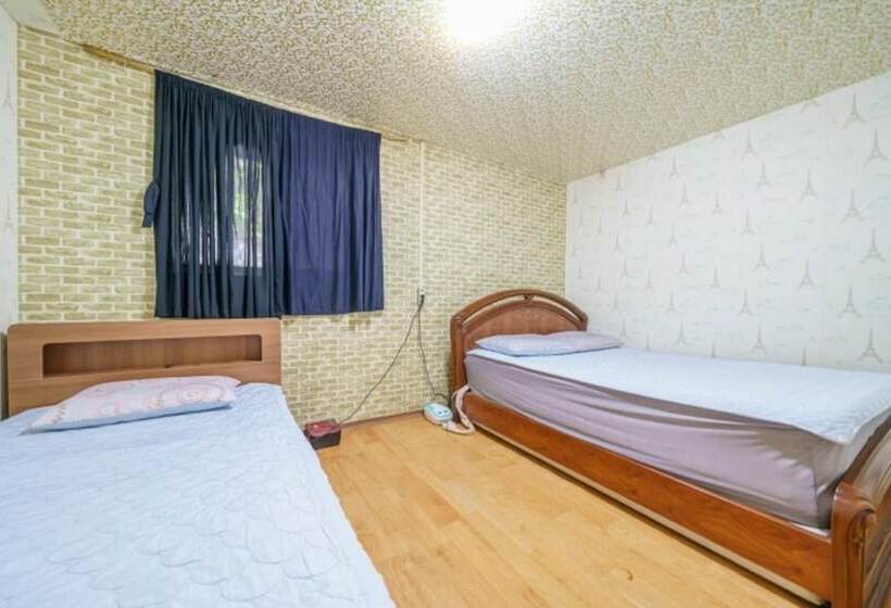 Gapyeong Yumyeong Mountain Pension